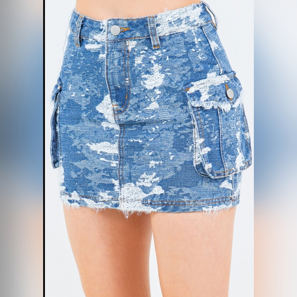 Distressed Jacquard Cargo Denim Mini Skirt